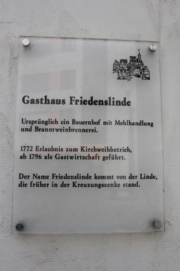 Zur Friedenslinde Hotel *